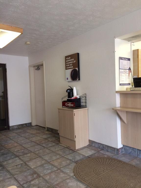 Rodeway Inn Emporia Kültér fotó