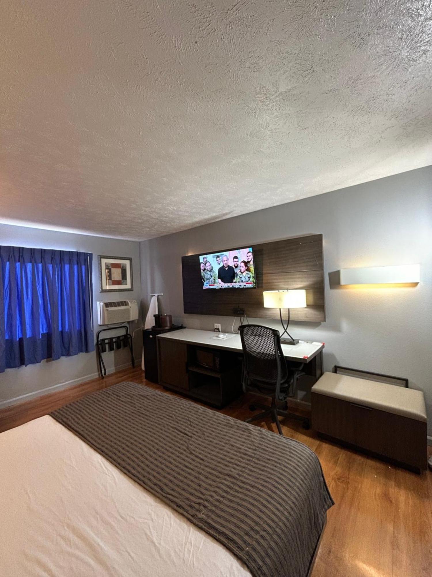 Rodeway Inn Emporia Kültér fotó