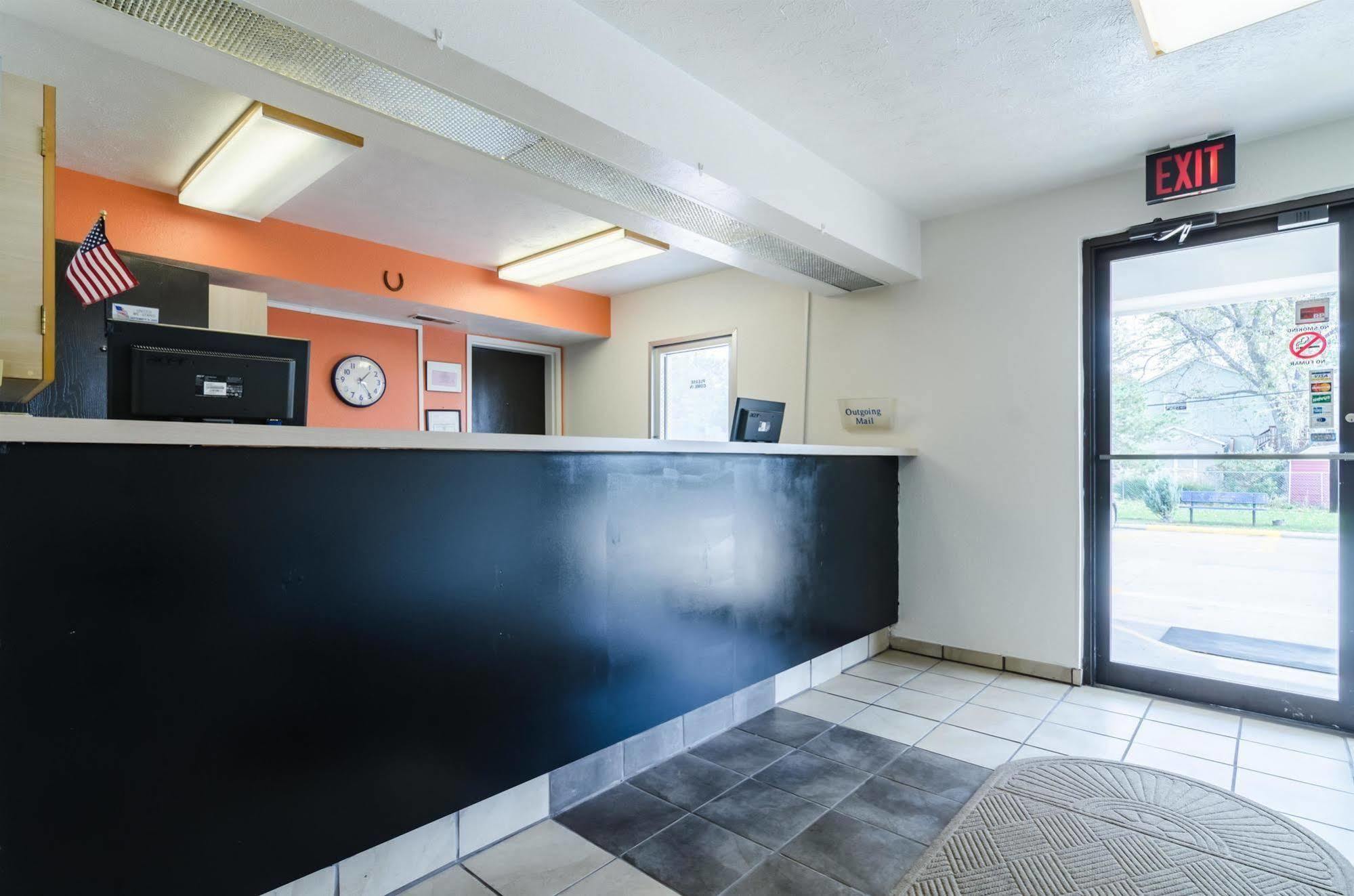 Rodeway Inn Emporia Kültér fotó